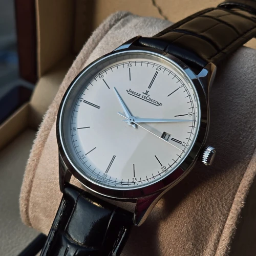 Montre Jaegre le Coultre Ultra Thin Date fd Blanc