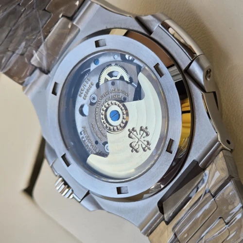 Montre Patek Philippe Nautilus Super Qualité 