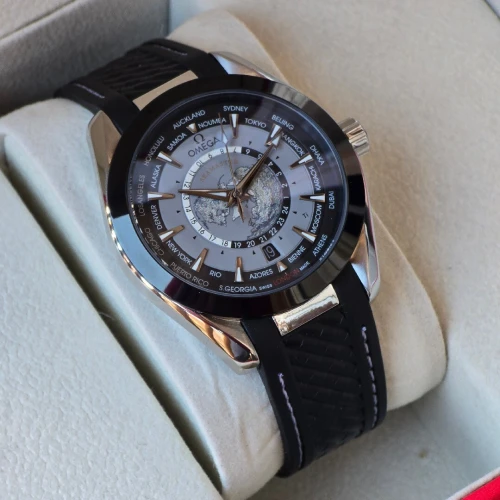 Montre Omega Seamaster Aqua Terra WorldTimer Super Coffret
