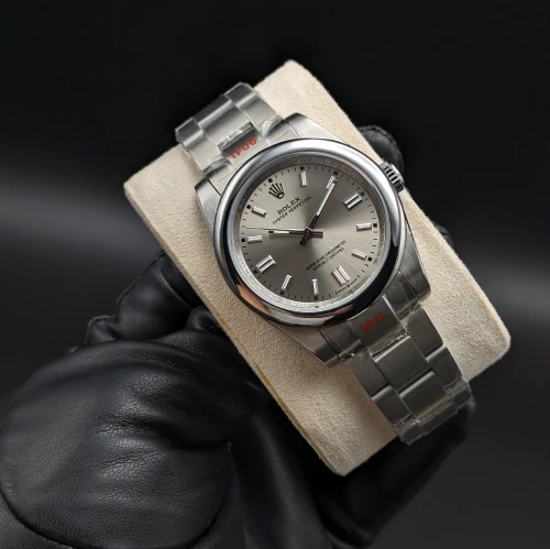 Montre Rolex Oyster Perpetual Gris