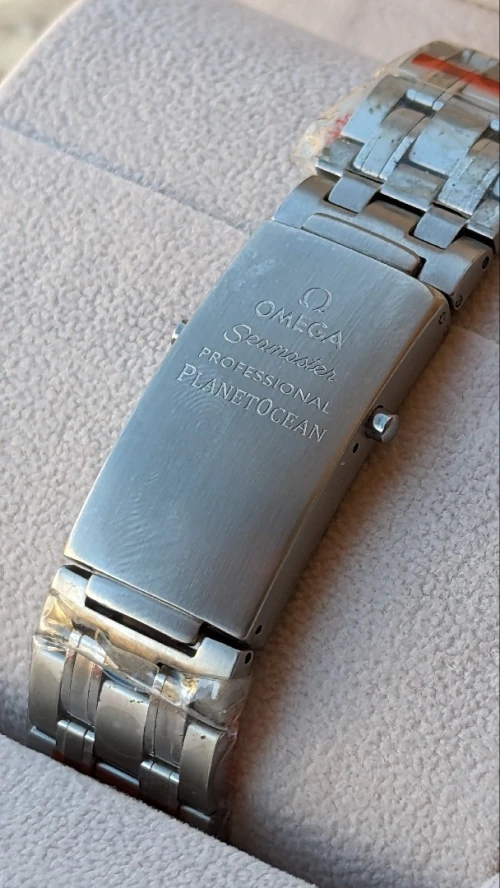 Montre Omega Seamaster Diver 300