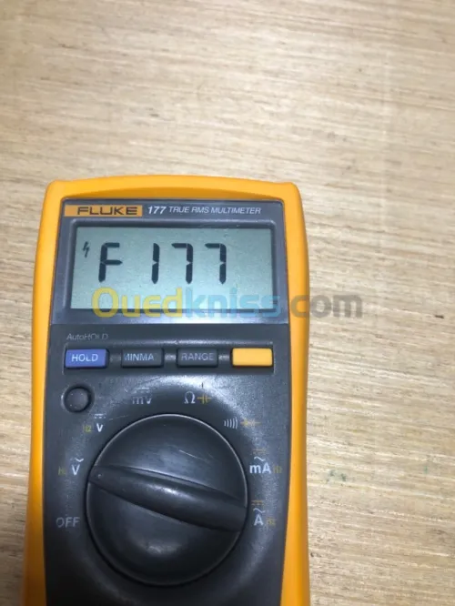 Multimètre Fluke 177 TRUE RMS