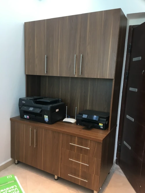 Armoire de bureau