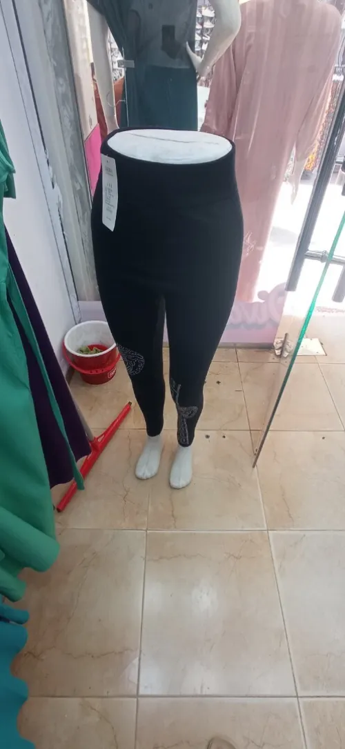 Matériel pour magasin de vêtements 