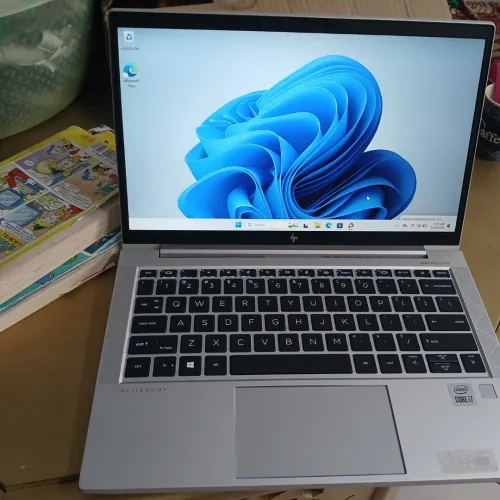 830 g7 i7 10 ème génération 