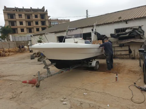 Bateaux hors bord open 500 moteur yamaha 80cv