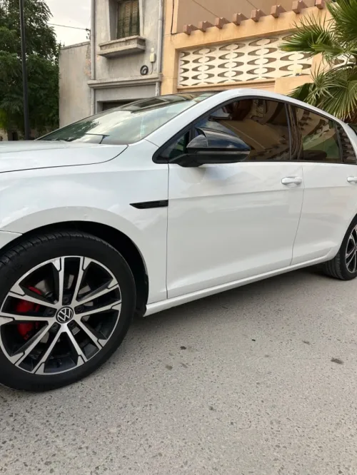 Volkswagen Golf 7 2014 Highline