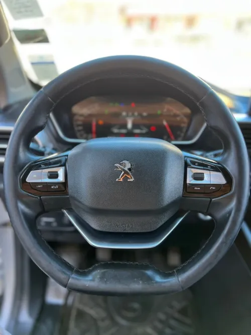 Peugeot pik up 2022 