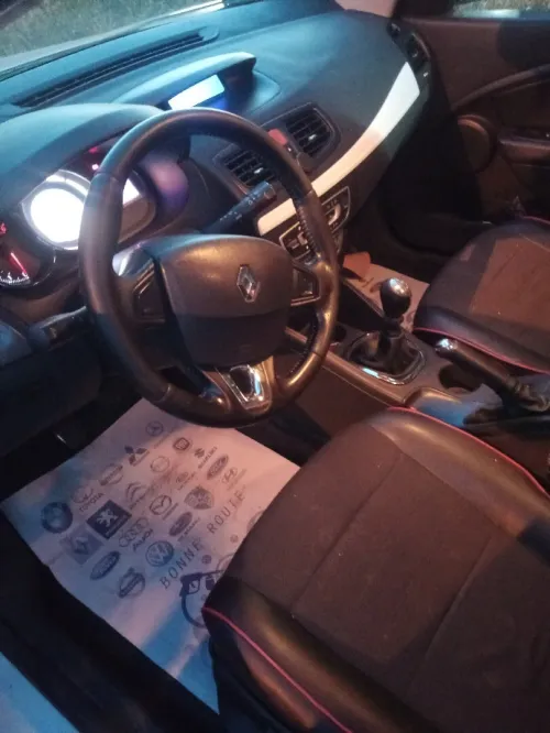 Renault Megane 3 2015 New Play