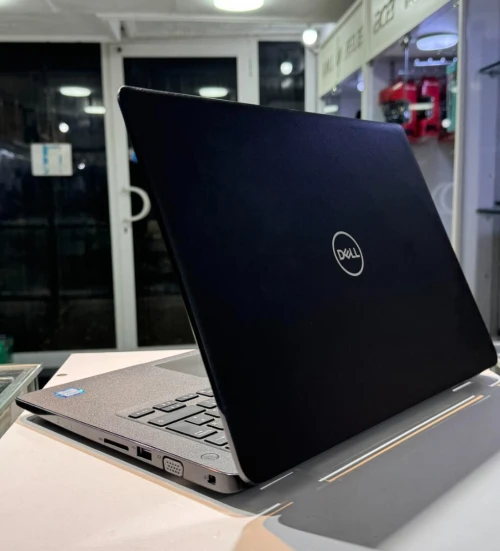 PC LAPTOP DELL LATITUDE 3400