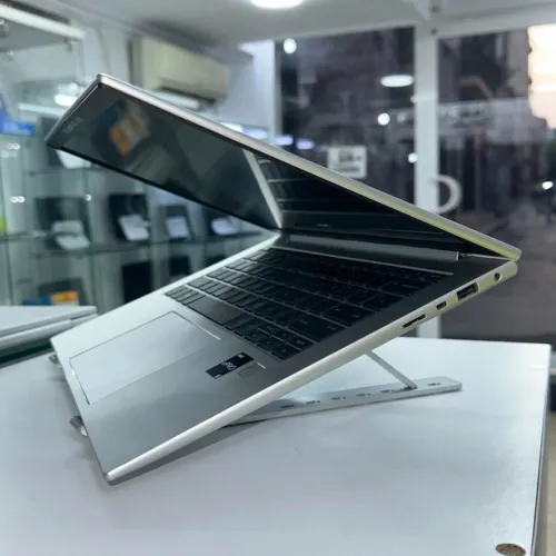 HP ELITEBOOK G10 840 / i5-1335U 13eme Génération 