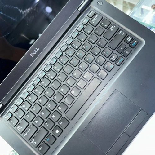 LAPTOP DELL LATITUDE 5490 Tactile / I3-7EME GNR / 16 GB RAM / 256 SSD 