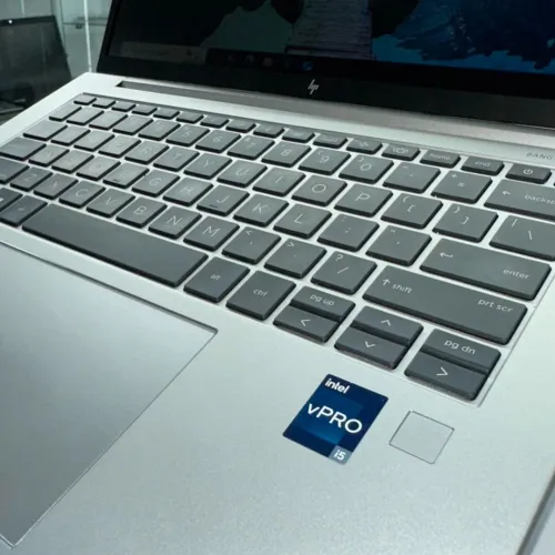 HP ELITEBOOK G10 840 / i5-1335U 13eme Génération 