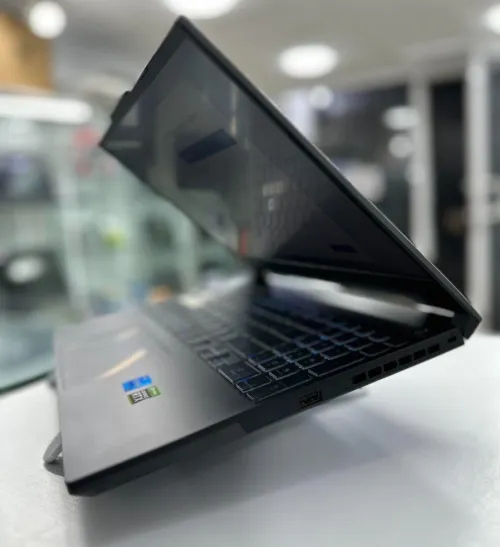ASUS TUF GAMING FX507Z / i5-12TH / RTX3050 / 15GB RAM / 512 SSD