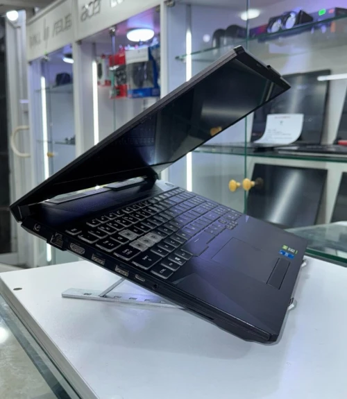 Laptop Gaming ASUS F15 / I5-11EME GNR / 16 GB RAM / 512SSD NVME / RTX3050
