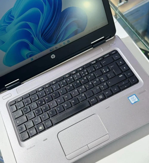 PC LAPTOP HP PROBOOK G3 640 / I5-7EME GNR / 512GB SSD