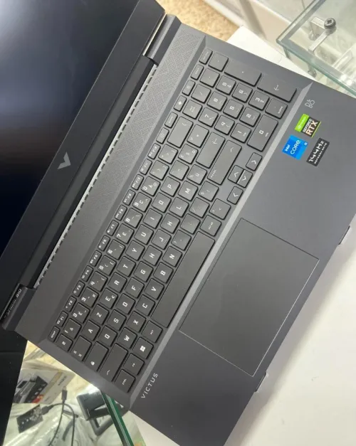 Laptop Gaming HP VICTUS / RTX3060 