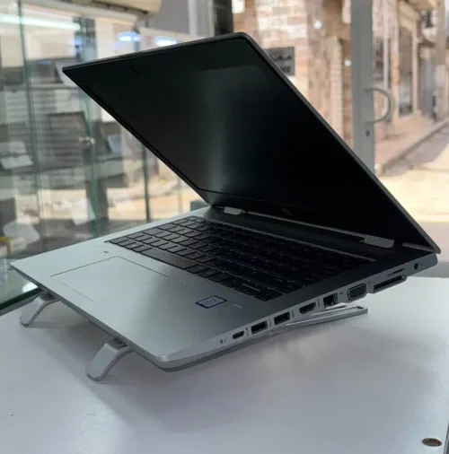 LAPTOP HP PROBOOK G5 640 / I3-8GNR / 16 GB RAM  / 256 SSD 