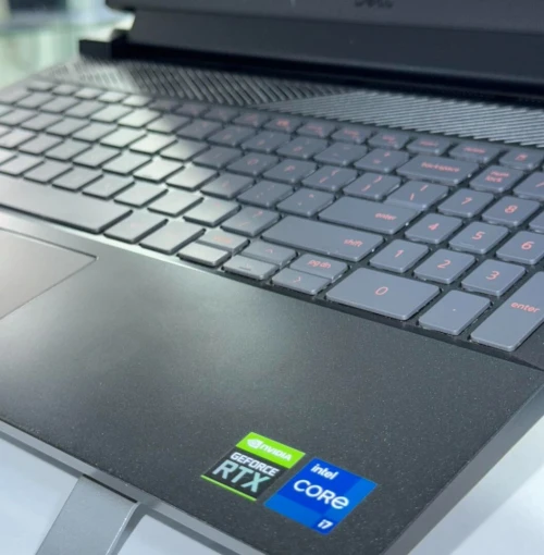 Laptop Gaming DELL 15 5511 / RTX3060 / 240Hz