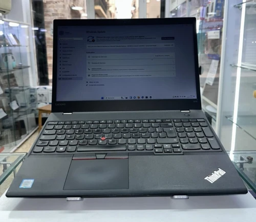 LAPTOP THINKPAD T570 / I7-7GNR / NVIDIA MX130 ( 2GB ) / 16GB 