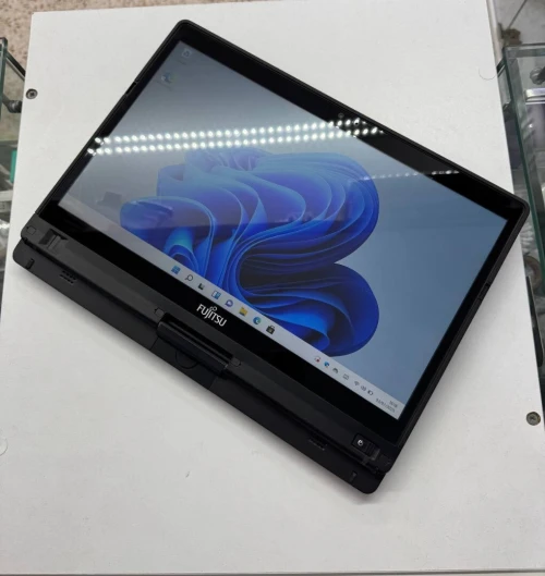 LAPTOP 2IN1 FUJITSU LIFEBOOK T939 TACTILE 