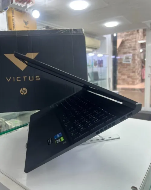 Laptop Gaming HP VICTUS / RTX3060 
