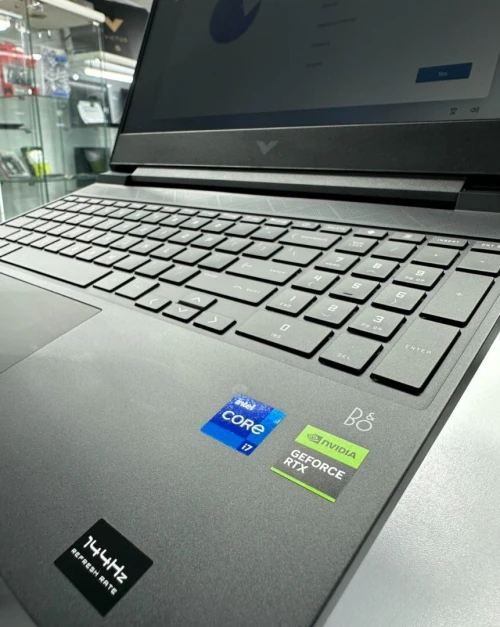 Laptop Gaming HP VICTUS / I7-13EME GNR / RTX 4050 