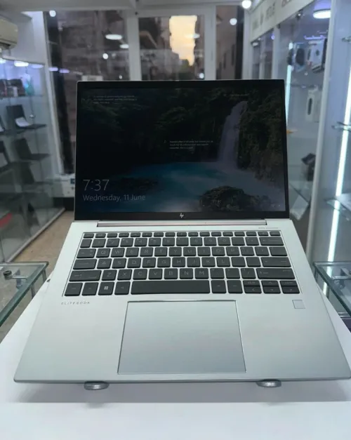 PC LAPTOP HP ELITEBOOK G9 845 / AMD RYZEN 7 PRO 675OU  