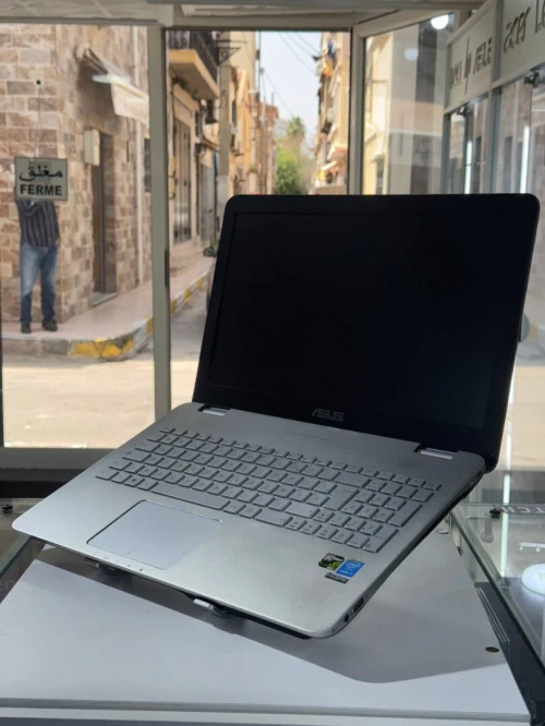 LAPTOP ASUS N551J / i7-4710HQ / NVIDIA GeForce GTX 850