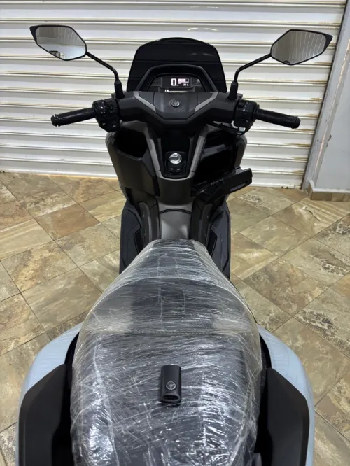 Yamaha Nmax 2025