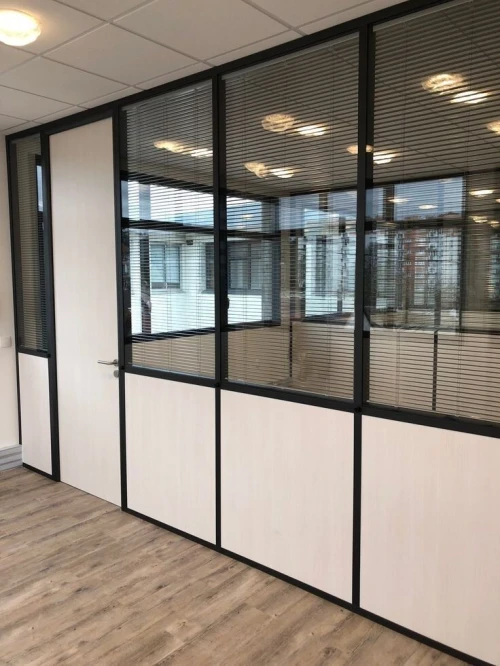 entreprise d'aménagement des espaces de travail (bureau, espace commercial ,showroom)