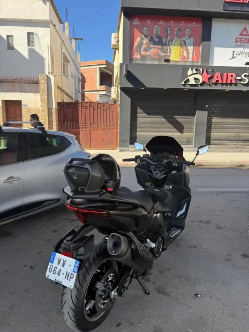 Yamaha Tmax 563 2025
