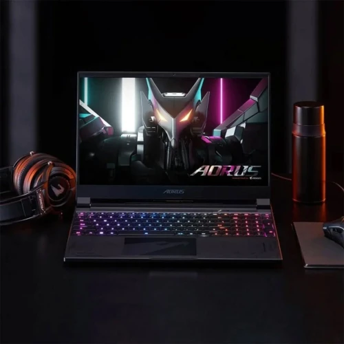 Gigabyte aorus 15x 