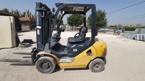 Clark Komatsu 2011