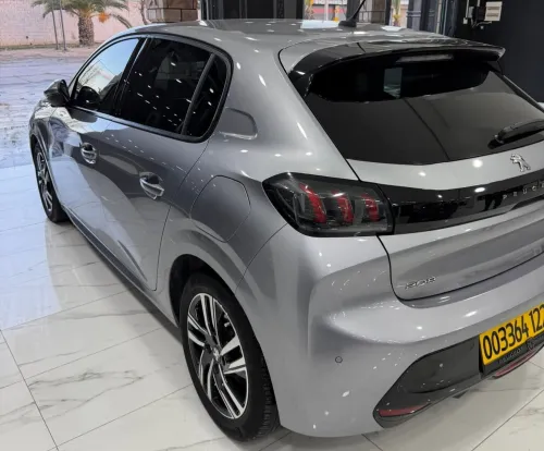 Peugeot 208 2022 Allure
