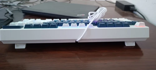 Clavier Gaming mécanique RED SWITCH Havit KB884L USB Type-c avec ecran LCD