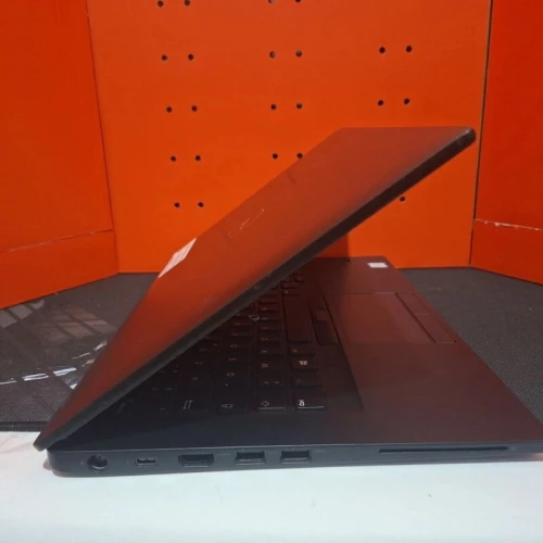 Laptop Dell Latitude 7490