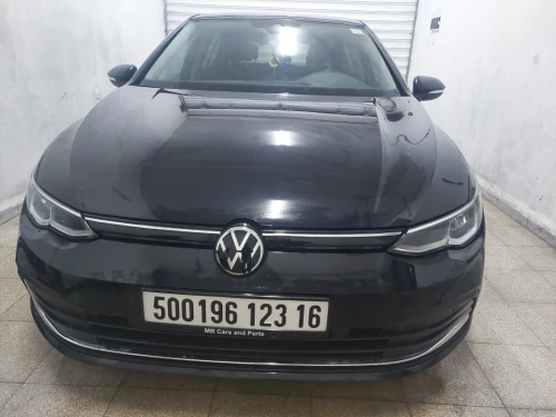 Volkswagen Golf 8 2023 move