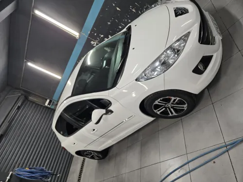 Peugeot 207 2013 207