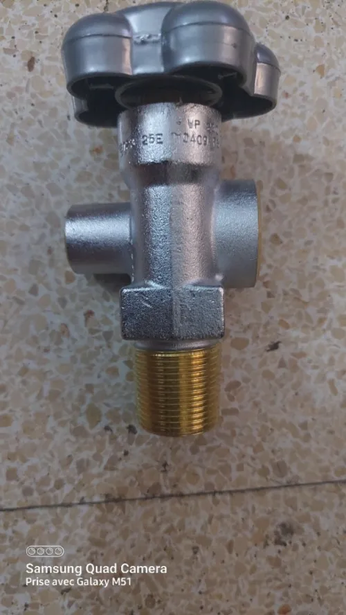 Robinet  bouteille d'oxygène 