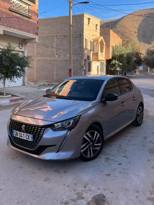 Peugeot 208 2023 Allure Pack