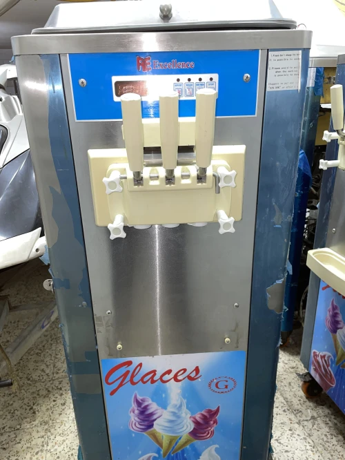 4 Machines à glace soft professionnelles Excellence 2 bacs Très bon état