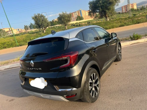 Renault Captur 2023 Techno 