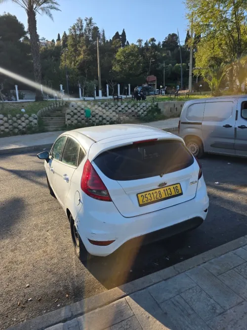 Ford Fiesta 2013 