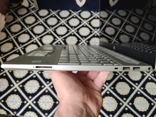 HP Pavilion - High Performance هابط كابة  affair  متترطاش