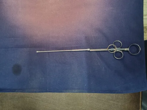 Matériel de chirurgie et chirurgie vasculaire