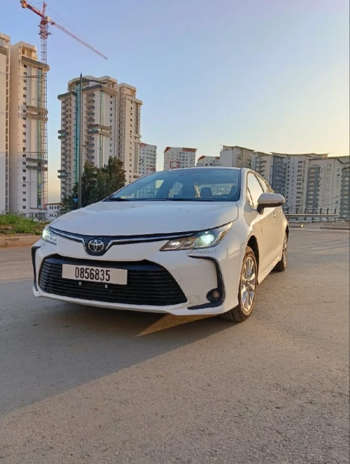 Toyota Corolla 2025 Elite / la toute