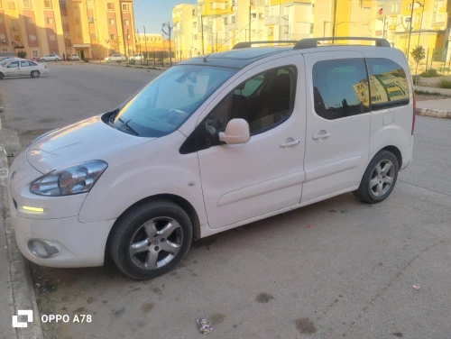 Peugeot Partner 2012 Tepee Allure 