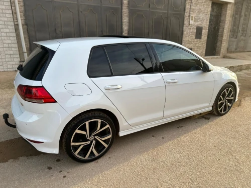 Volkswagen Golf 7 2014 R line