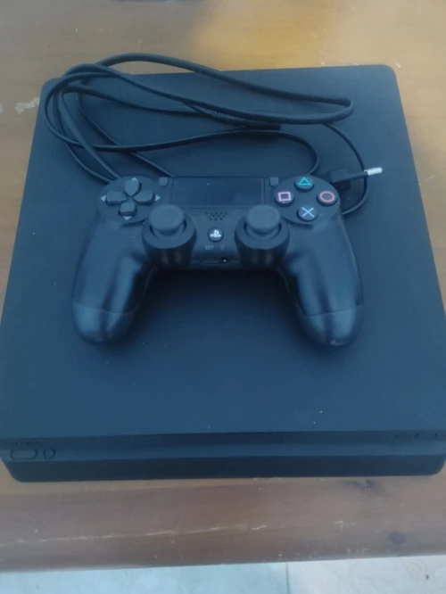 Ps4 slim 1tb